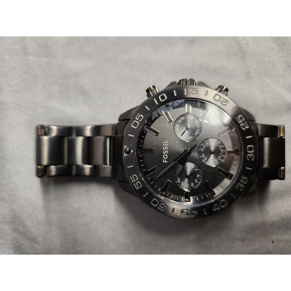 Black fossil watch 24 cm size wrist - free shipping